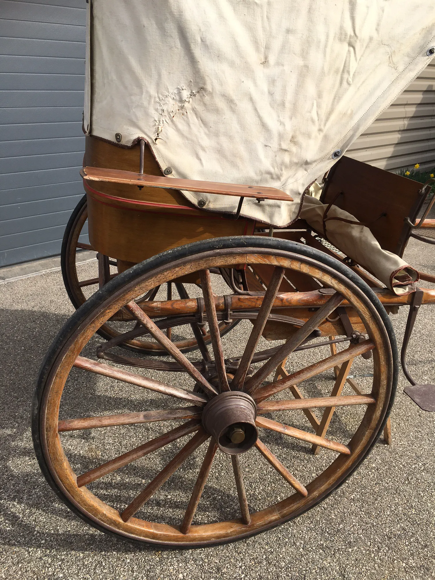 Voitures d'Antan Cal che 2 Roues Bois 12