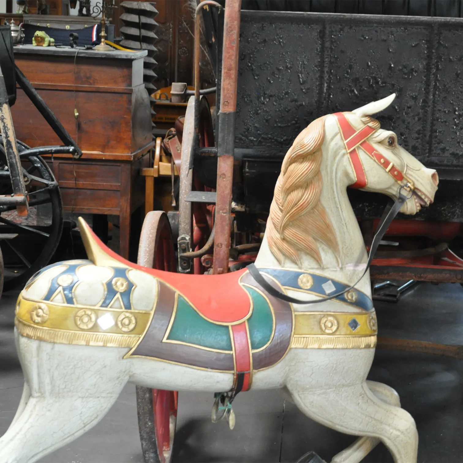 Voitures d'Antan Cheval de Manège 6 10