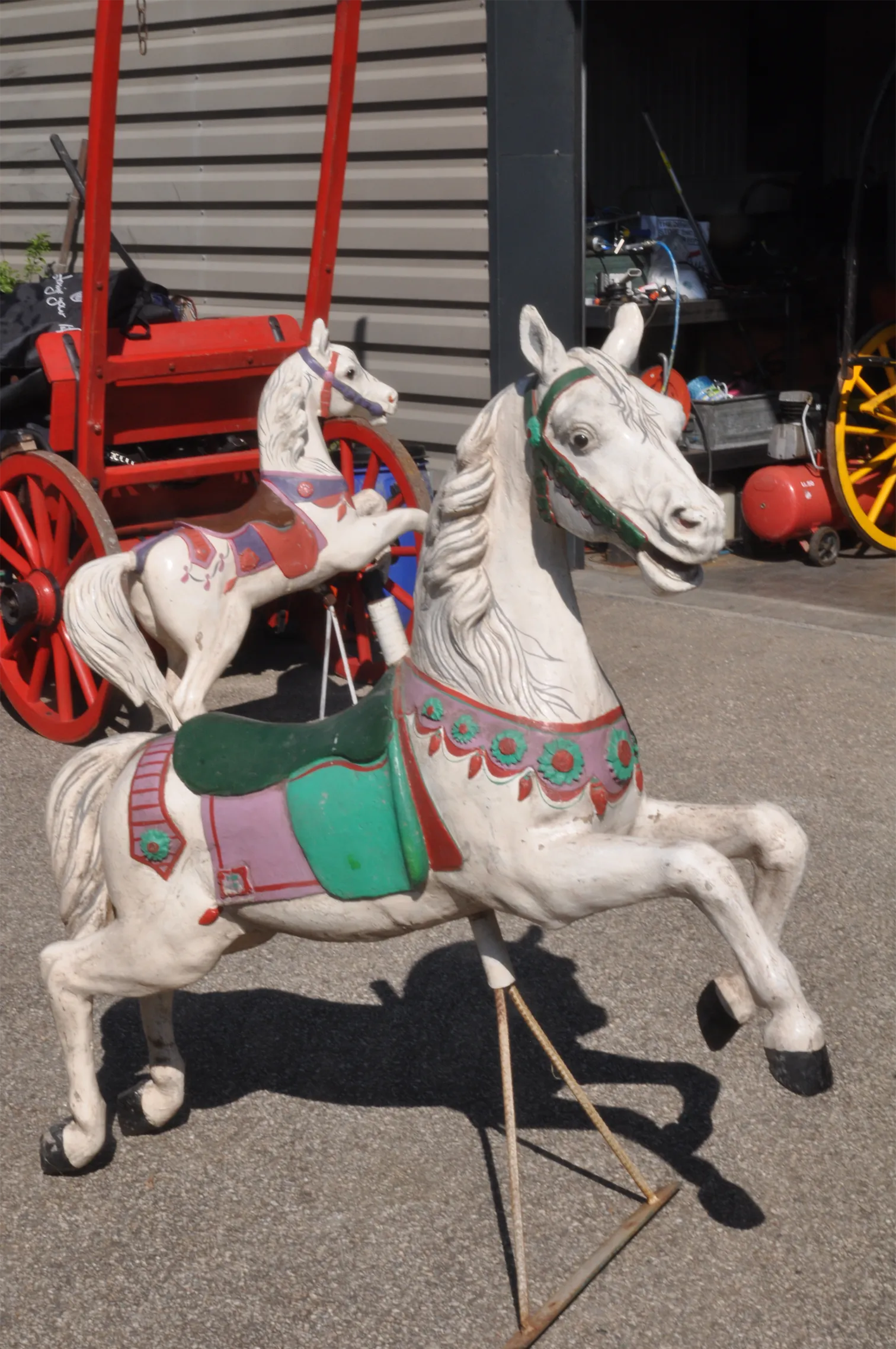 Voitures d'Antan Cheval de Manège 7 11
