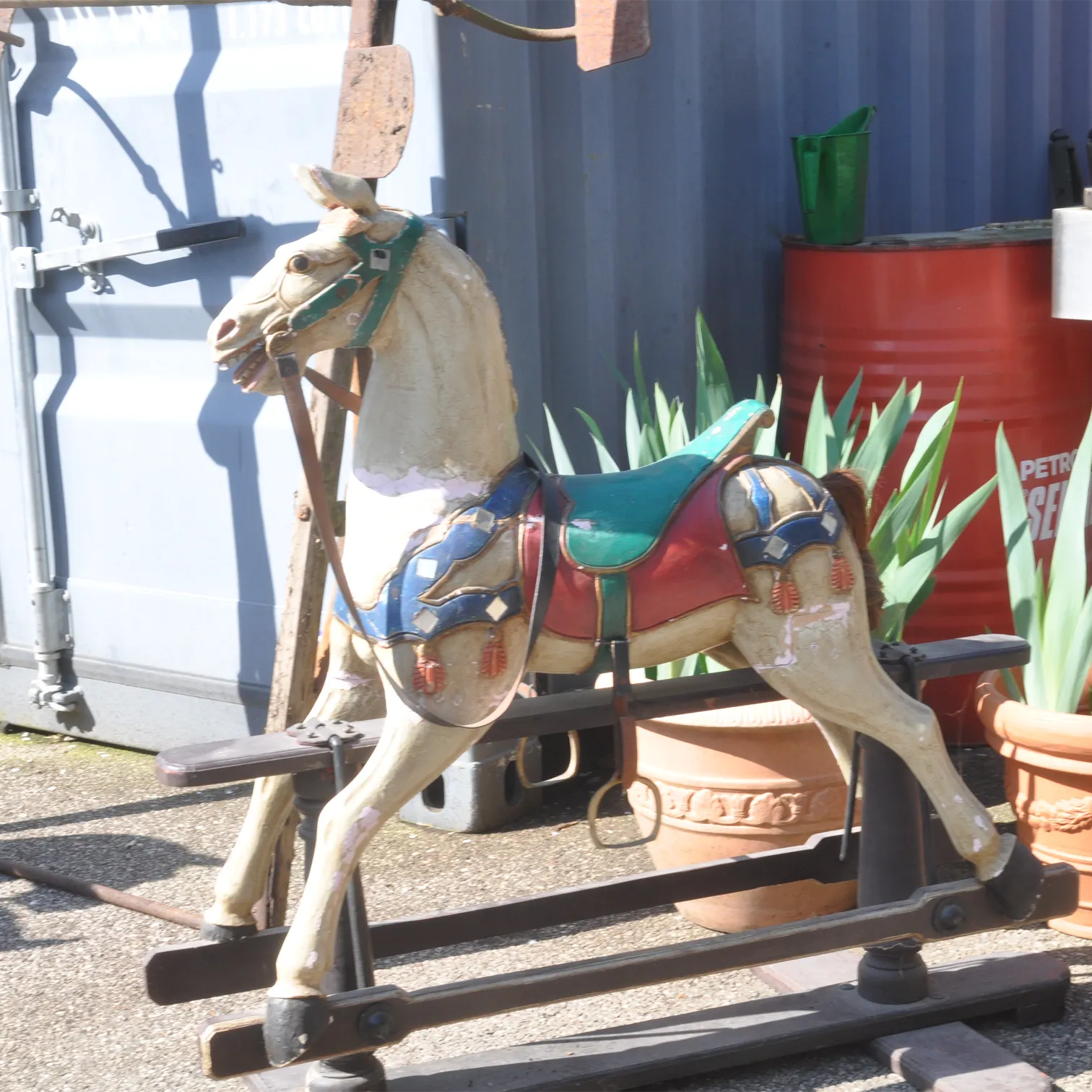 Voitures d'Antan Cheval de Manège Bascule Grand Modèle 10
