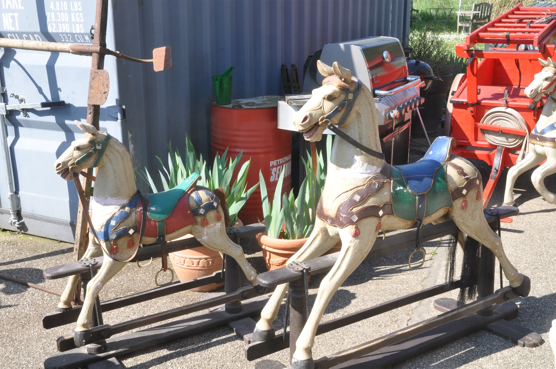 Voitures d'Antan Cheval de Manège Bascule Petit Modèle 14