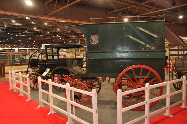 Voitures d'Antan Exposition Equita Lyon 2025 3