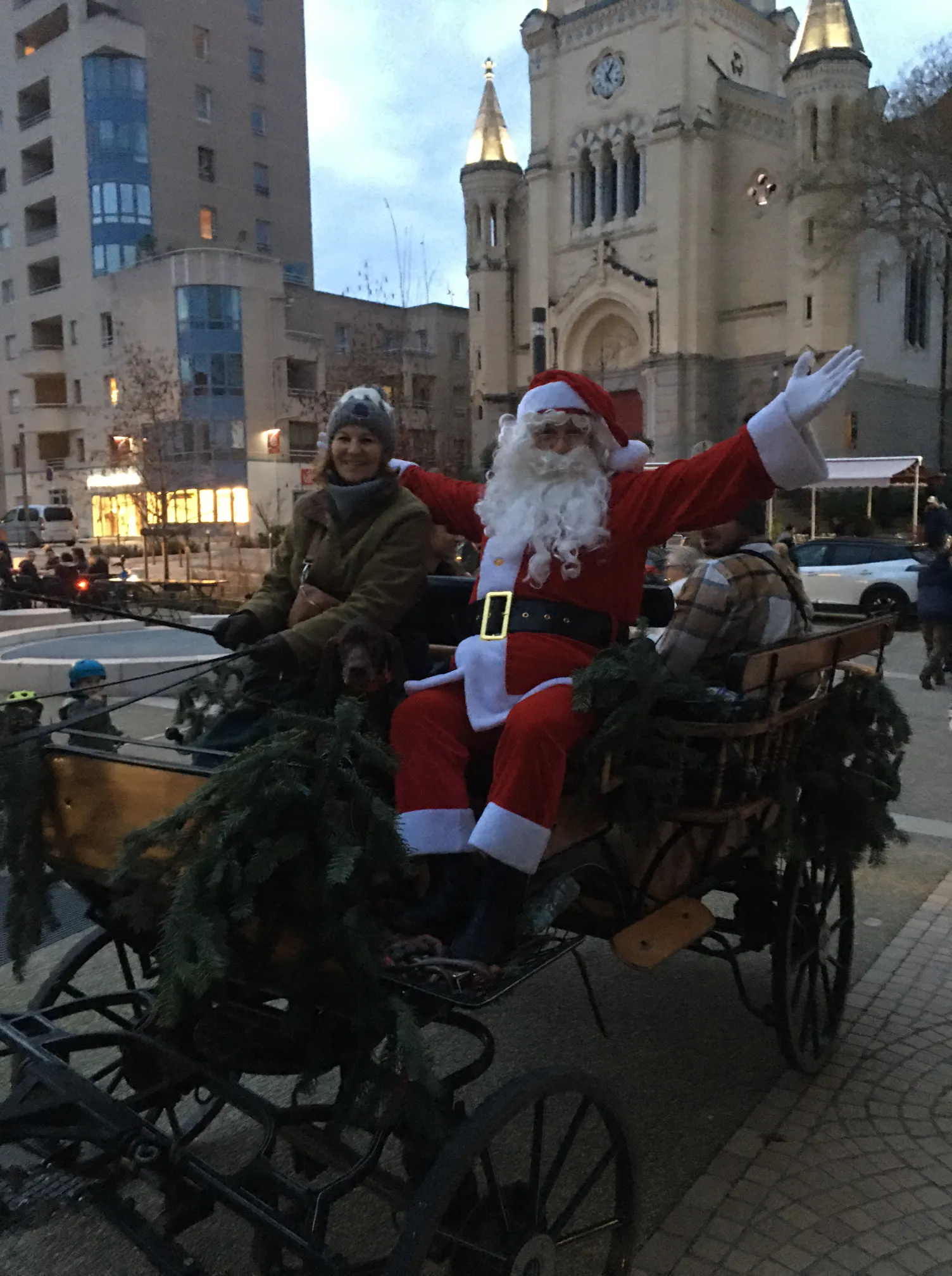 Voitures d'Antan - Marché de Noël - Défilé du Père Noël